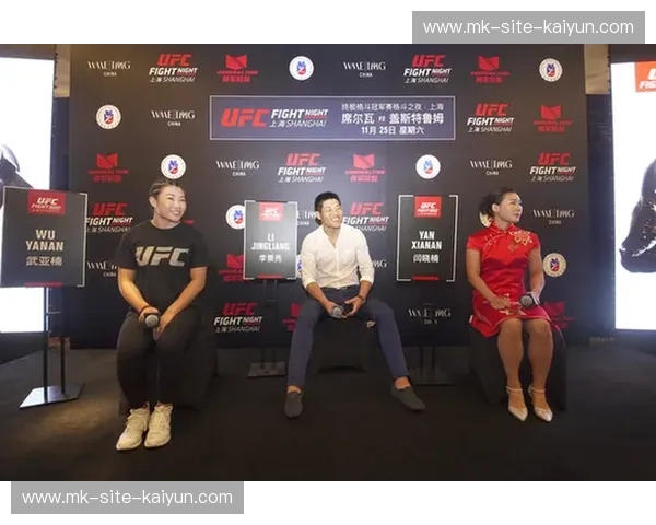 视觉盛宴,巅峰对决:UFC传奇“蜘蛛”安德森·席尔瓦vs挑战者“松恩”的宿命之战